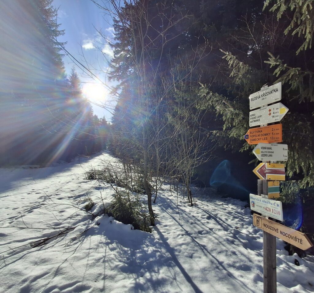 Šumavský wellness, uvězněni v COOPu a krásný výlet